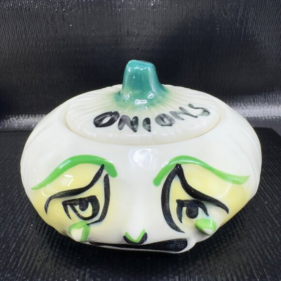 Anthropomorphic Onion Keeper Dish Bowl Lidded Crying Face Ceramic Container VTG - Picture 9 of 14